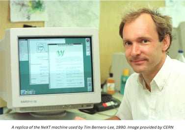 lim Burners-Lee at his desk in CERN, 1994. Image provided by CERA